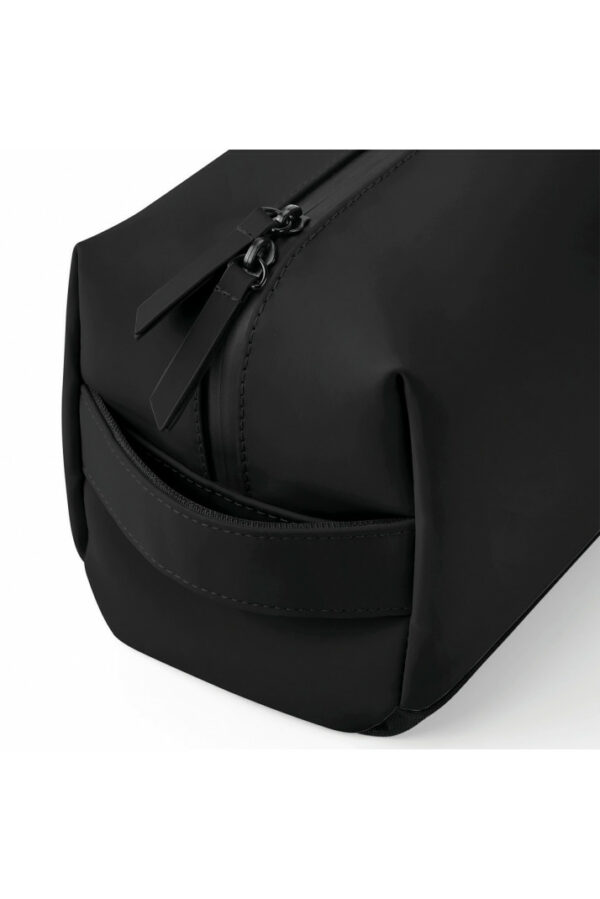 BG332 - Trousse da bagno in poliuretano opaco BòACK