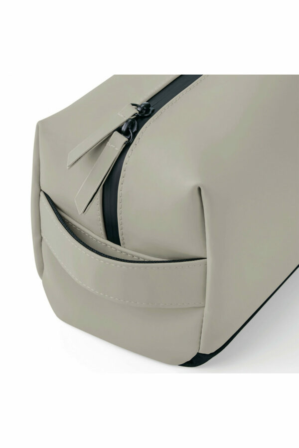 BG332 - Trousse da bagno in poliuretano opaco Clay